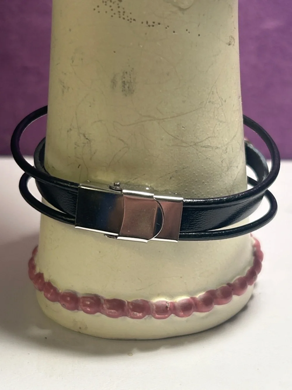Red Guitar-Head 🎸 Leather Wrap Bracelet